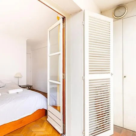Apartment Guestready - Parisian Charm Steps From Pantheon
